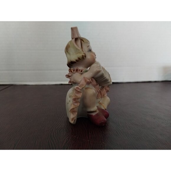 Vintage Ceramic Figurine Of Girl With Accordion & Pink Bow - Picture 5 of 7